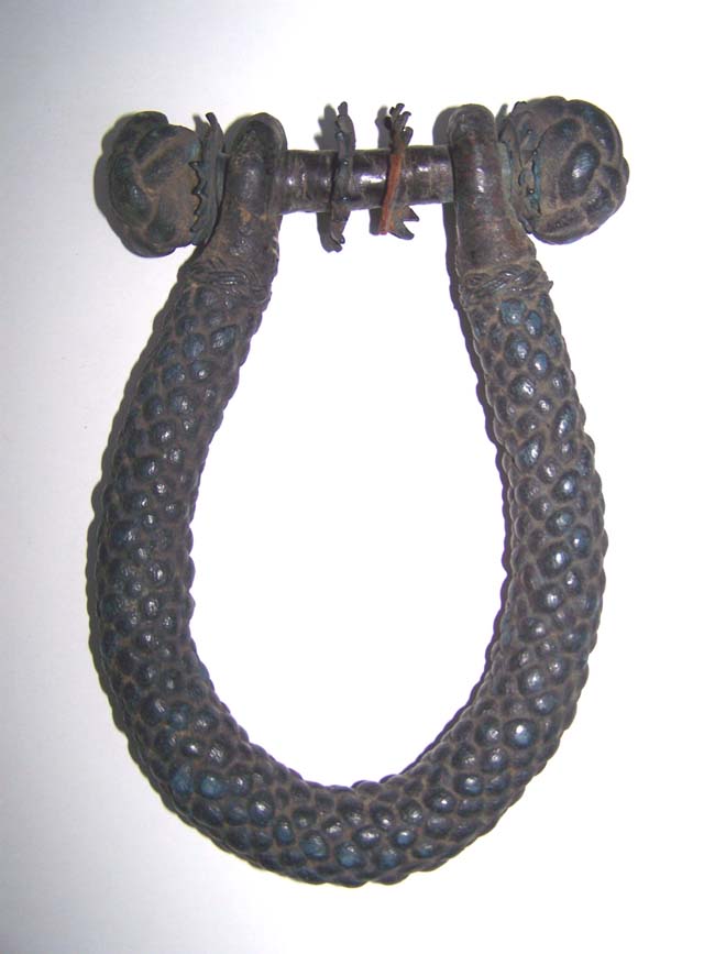 A single Sailor-made woven rope Becket circa 1830